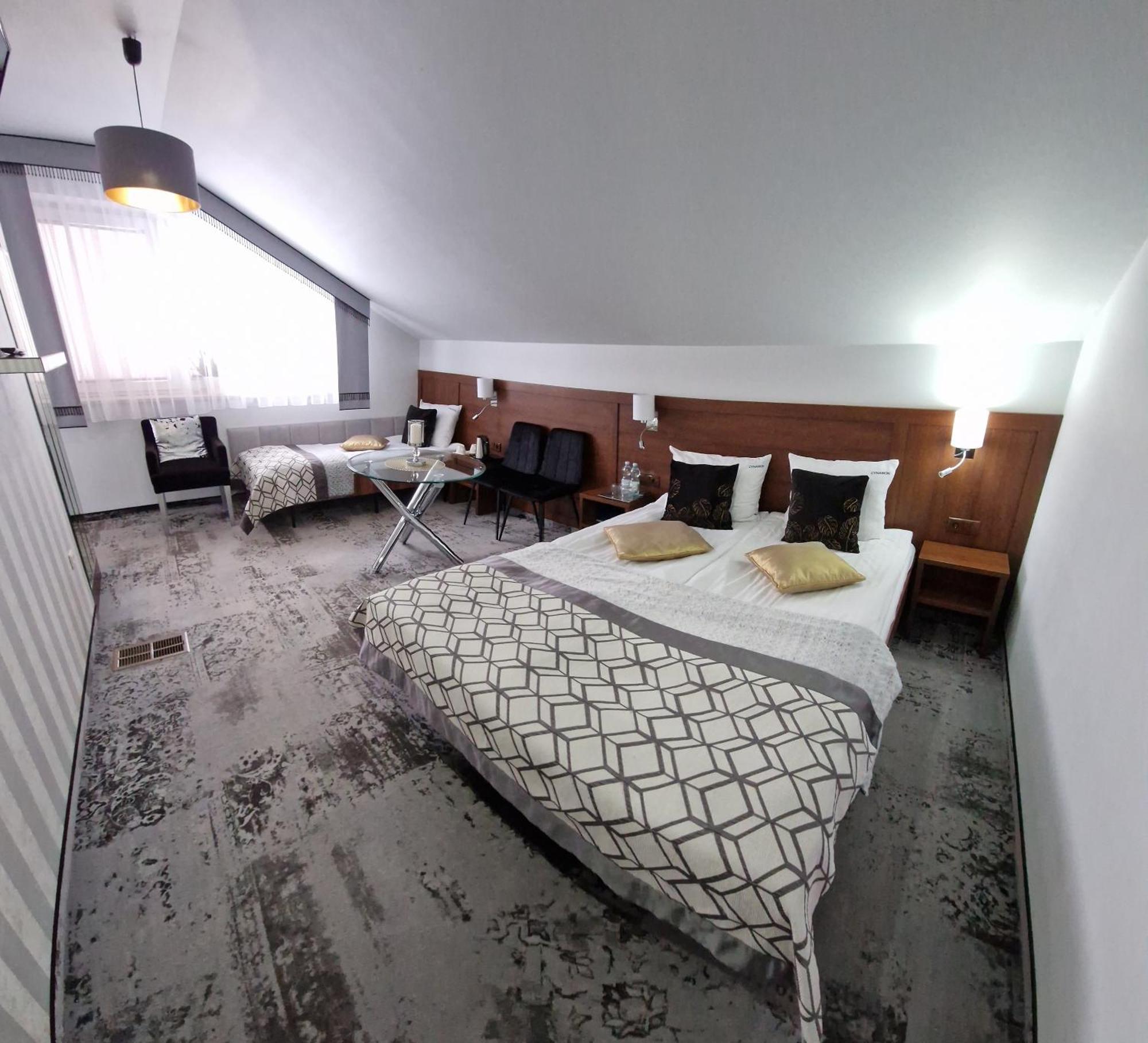 Hotel Cynamon Nowy Sącz Exteriér fotografie